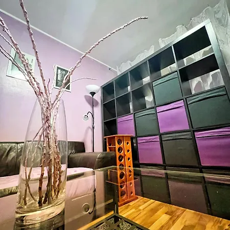 Violet With Double Bed Apartment